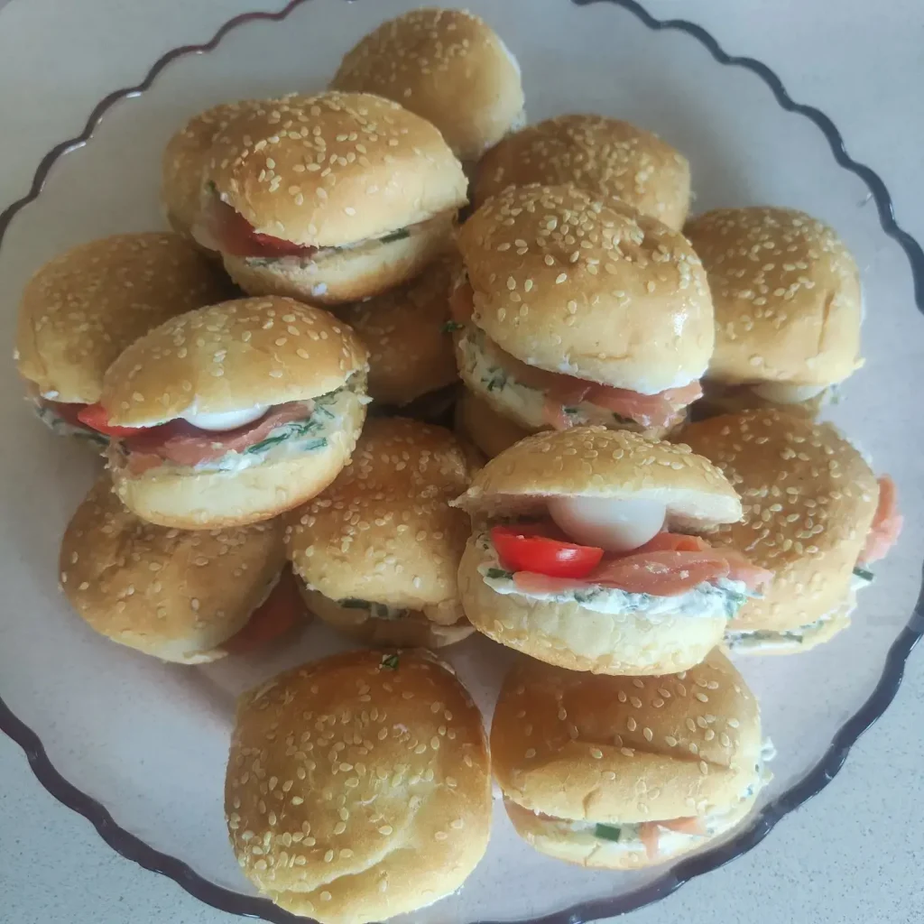 mini bagel